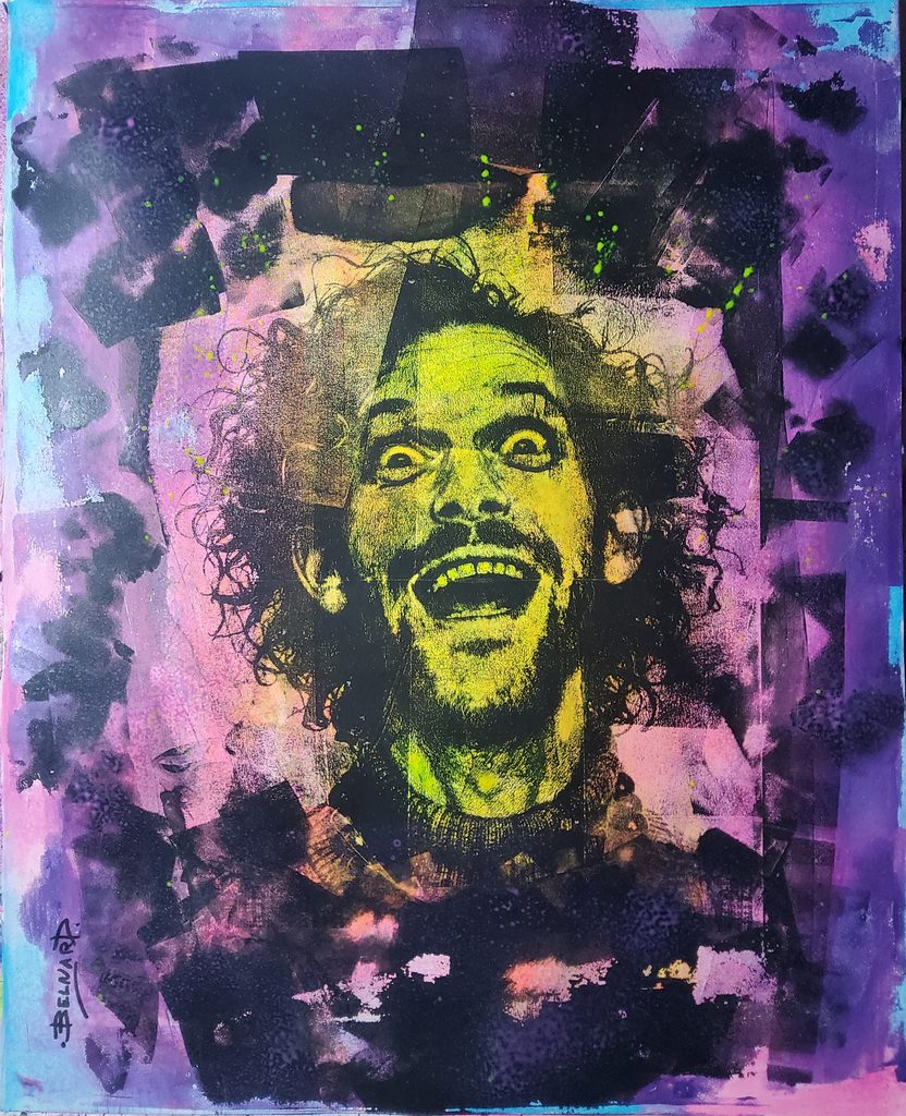 Portrait masculin au sourire exalté, visage jaune et noir sur fond violet et rose — série CRAZY, Olivier Belnard.